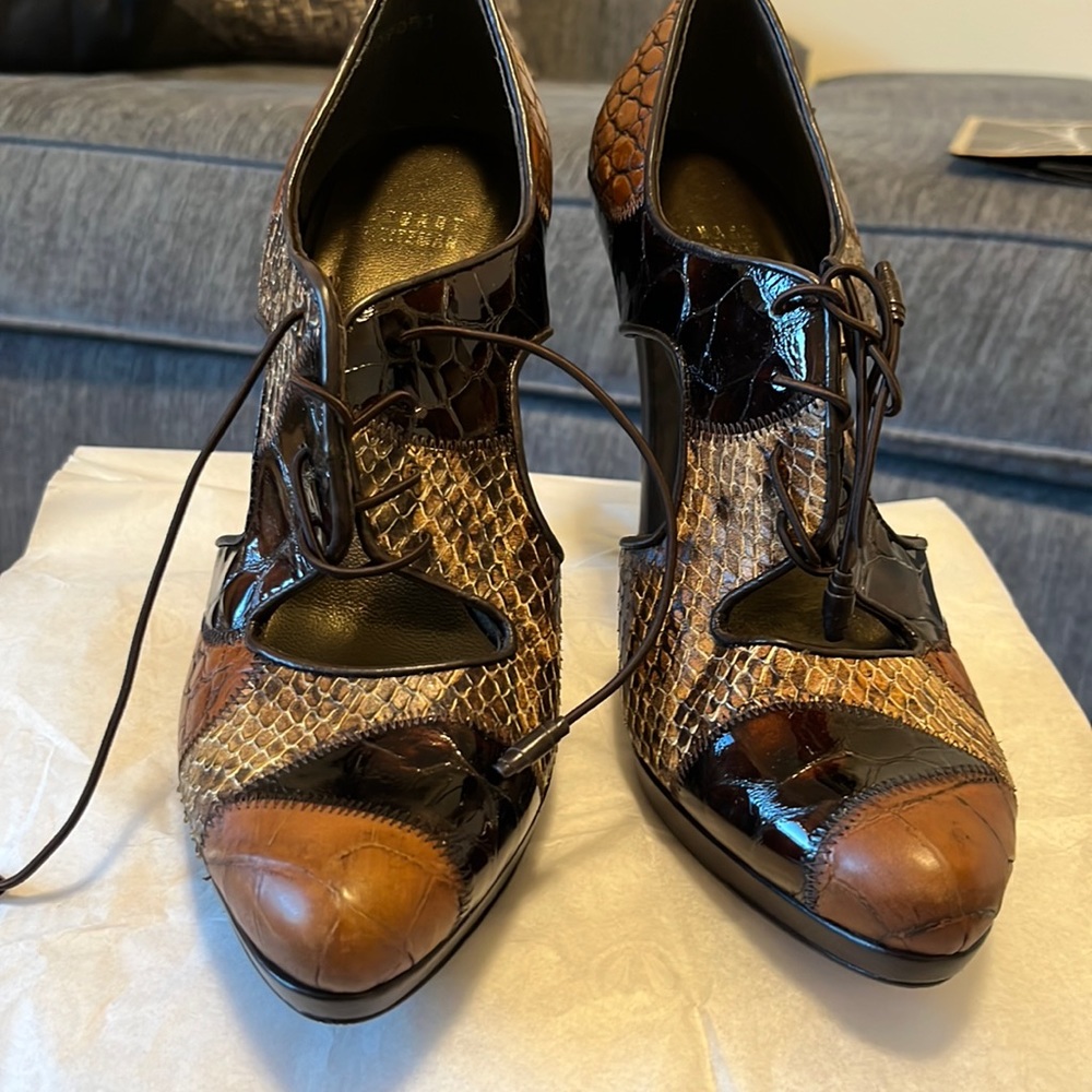 STUART WEITZMAN Multi Brown SnakeSkin Heels
